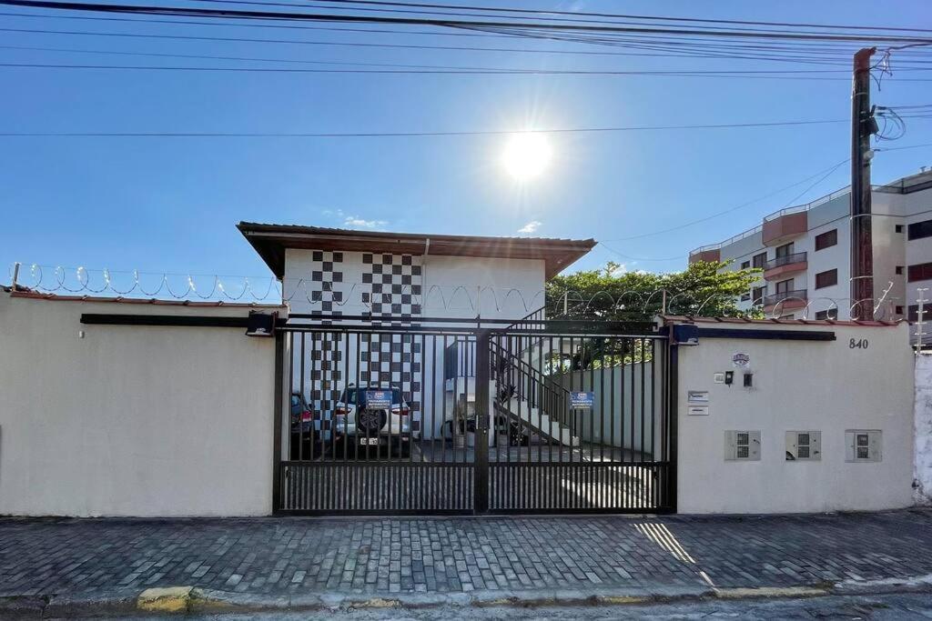 Apto Funcional Proximo A Orla Do Centro Hs5 Ubatuba Zewnętrze zdjęcie